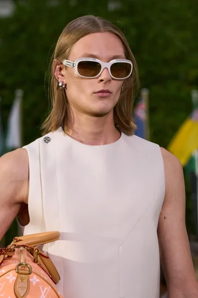 Look 183